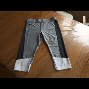 Athletic Works leggings size L